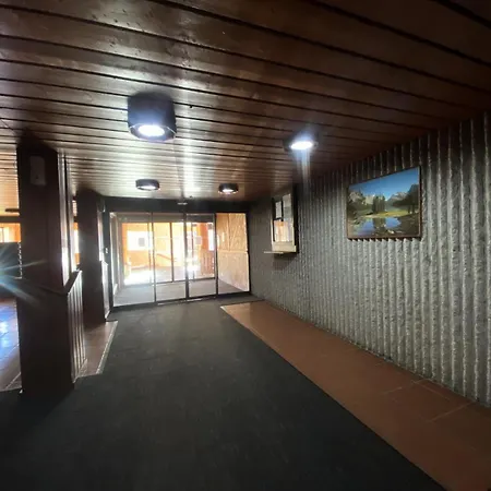 Serac - Location: Pour 4 Personnes Dans Le De La Station Mae-9033 *