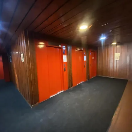 Serac - Location: Pour 4 Personnes Dans Le De La Station Mae-9033 Apartment Val Thorens