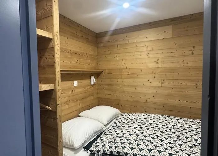 Apartman Serac - Location: Pour 4 Personnes Dans Le De La Station Mae-9033 *