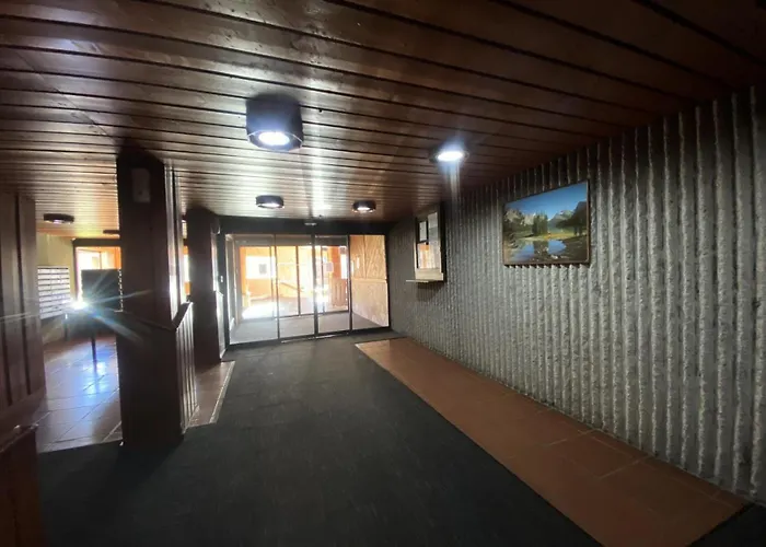 Serac - Location: Pour 4 Personnes Dans Le De La Station Mae-9033 *